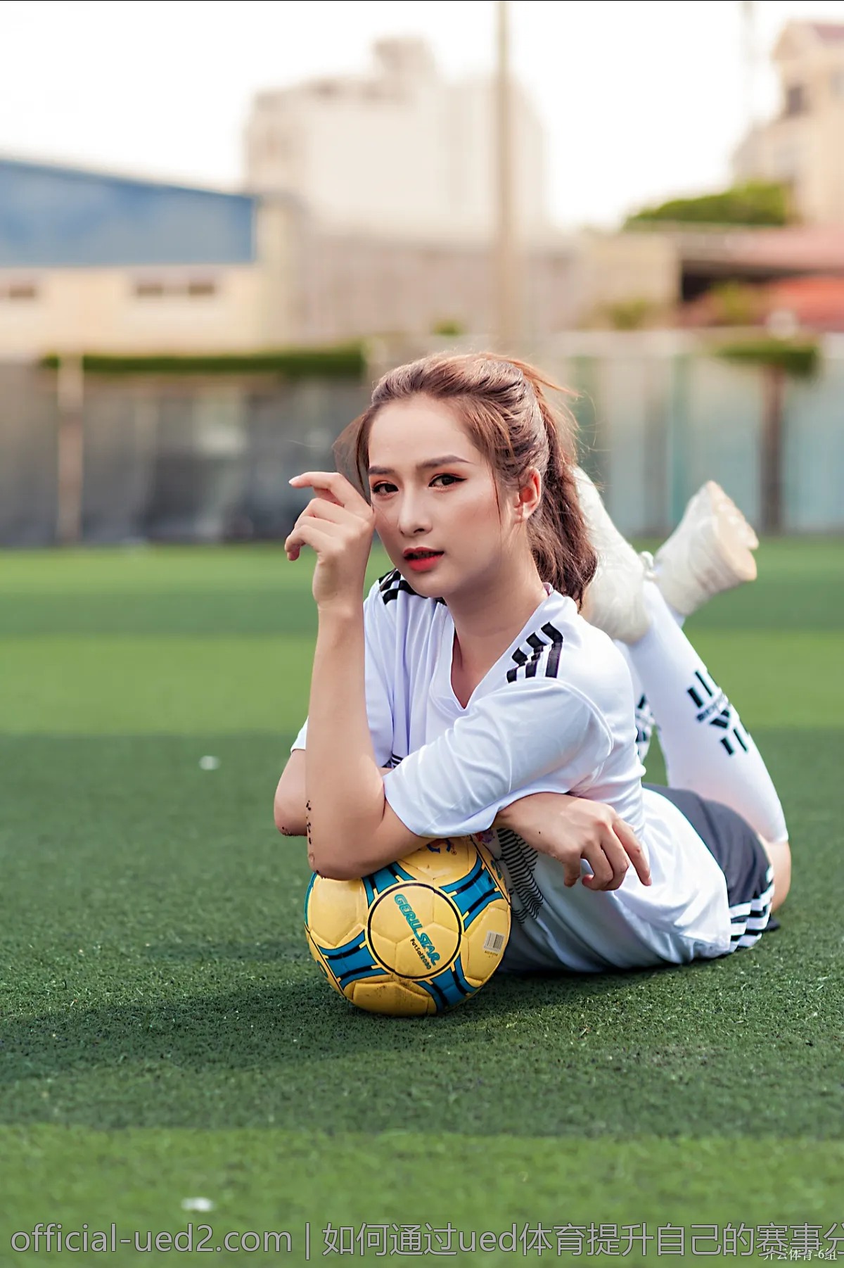如何通过ued体育提升自己的赛事分析能力？